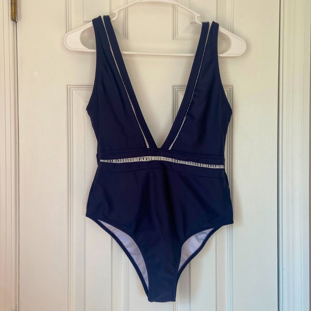 Cupshe Navy Blue V-Neck Bathing Suit - Size Small